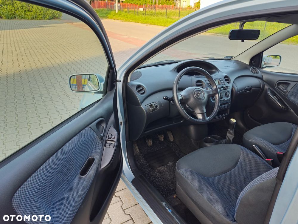 Toyota Yaris 1.0 Pak1 - 15