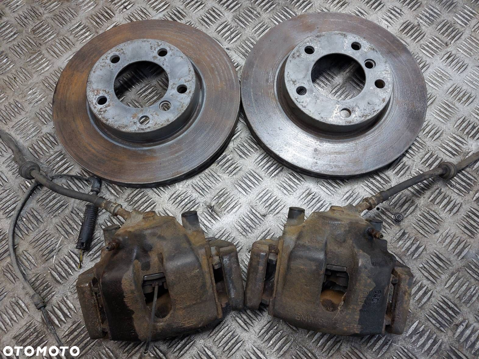 TARCZE HAMULCOWE PRZÓD + KLOCKI + ZACISKI BMW E46 316i 1.8 16V ATE - 2