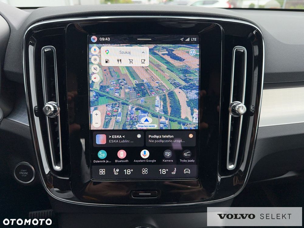 Volvo XC 40 - 25