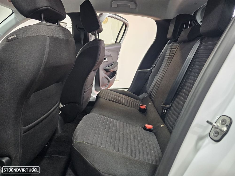 Peugeot 208 1.2 PureTech Active Pack - 12