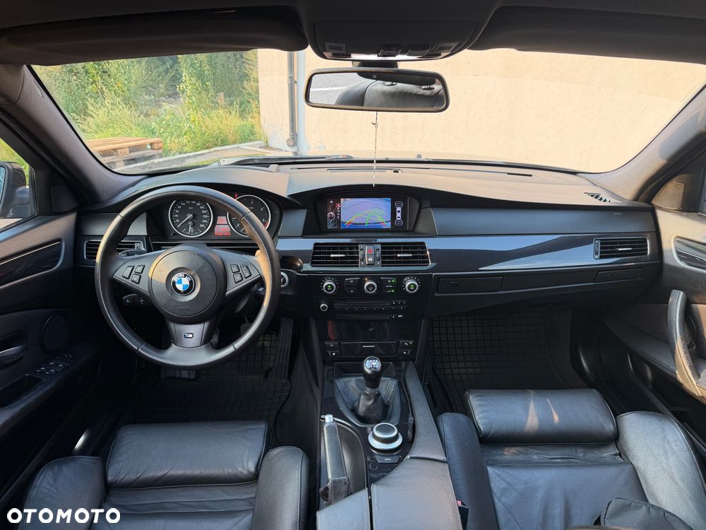 BMW Seria 5 525d Edition Lifestyle - 15