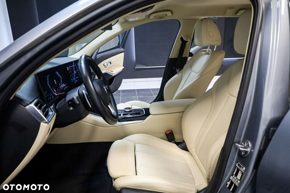 BMW Seria 3 - 14