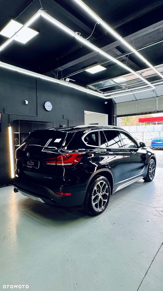 BMW X1 sDrive18i - 2