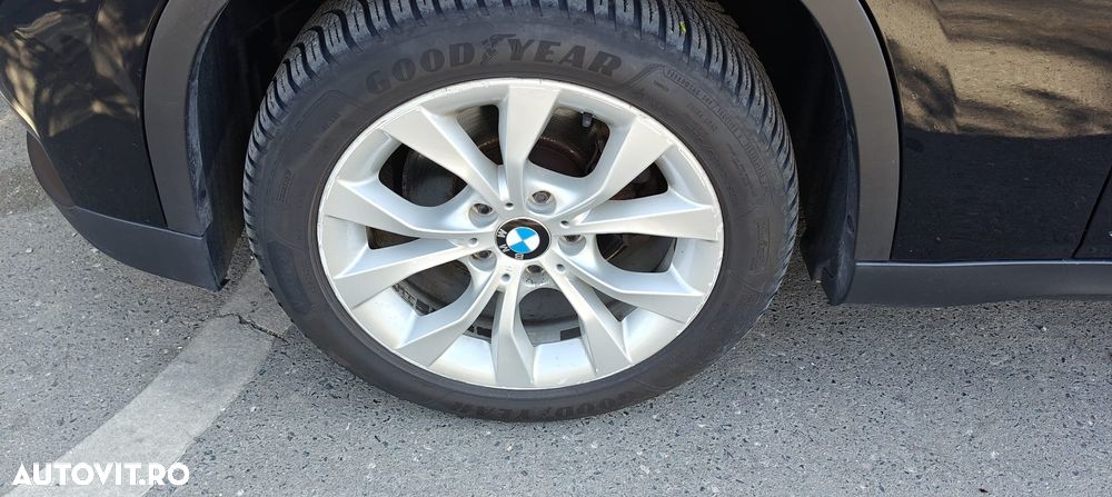 BMW X1 xDrive18d - 10