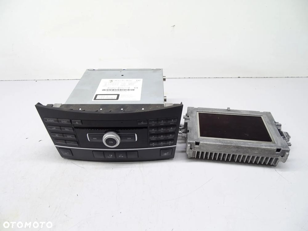 E KLASA W212 Radio monitor 2129004910 - 1
