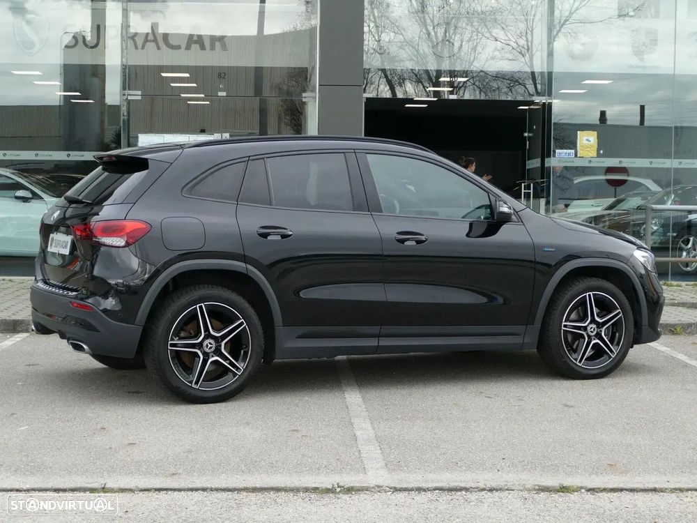 Mercedes-Benz GLA 250 e AMG Line - 10
