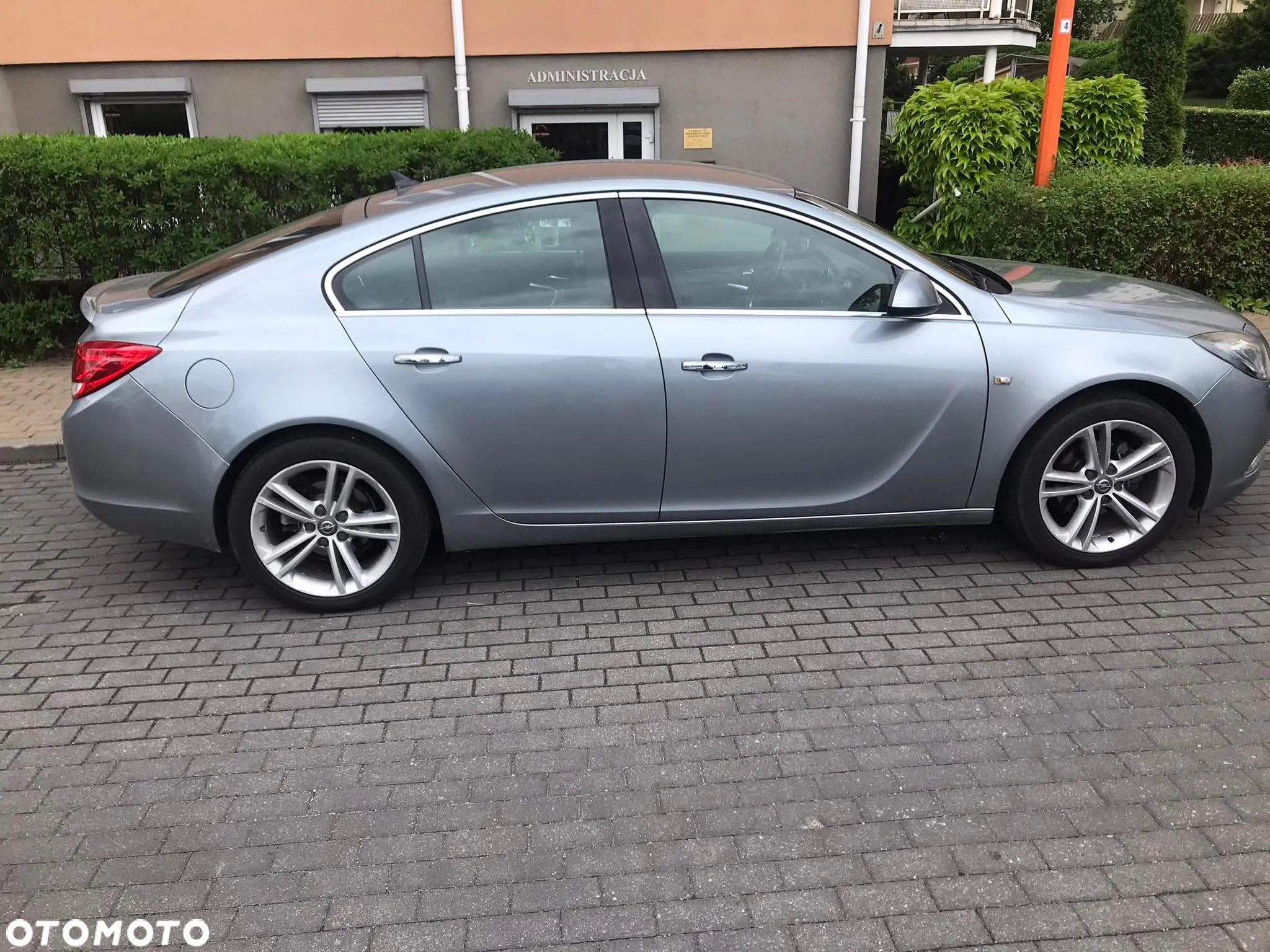 Opel Insignia 2.0 CDTI Cosmo ecoFLEX - 2
