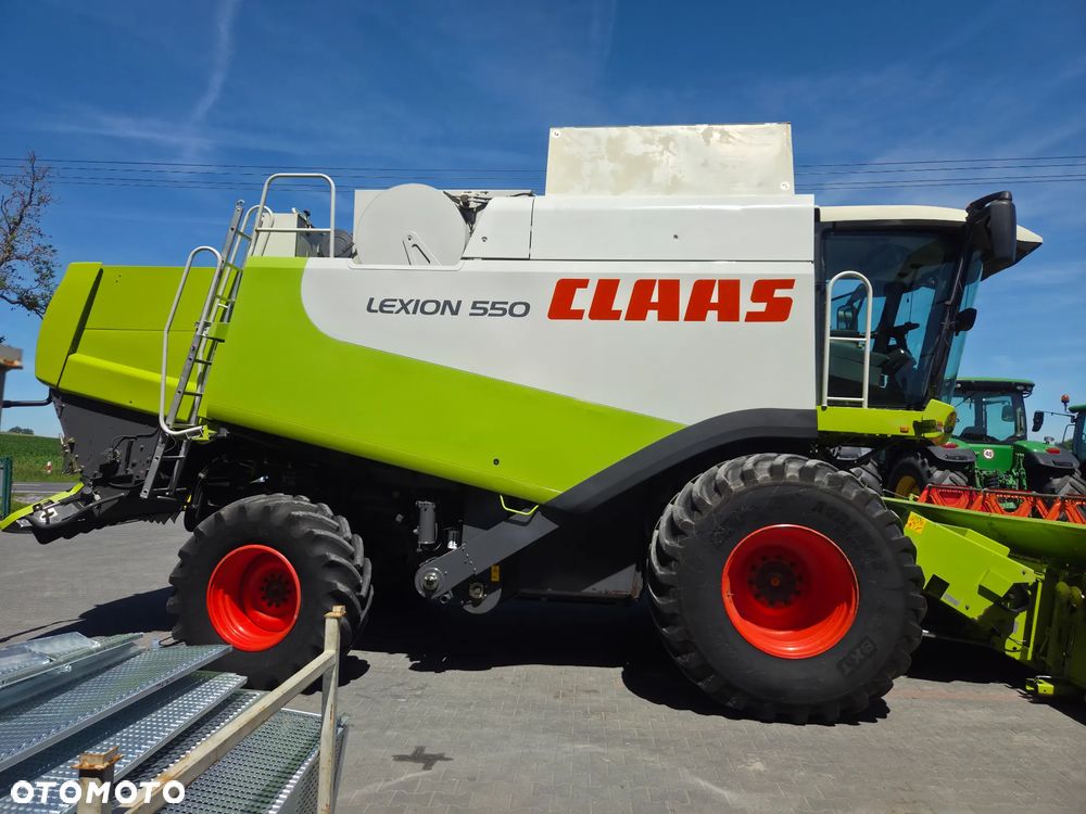 Claas Lexion 550 560 LEXION 540 ŁADNY JOHN DEERE T 660 - 10