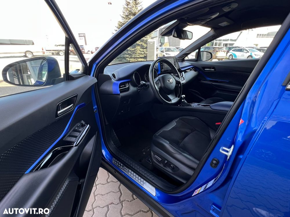 Toyota C-HR 2.0 HSD 184 CP 4x2 CVT Style - 16