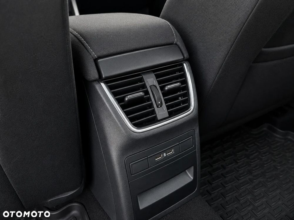 Skoda Octavia 1.0 TSI GPF Ambition - 17