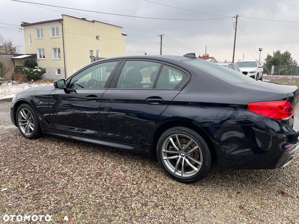 BMW Seria 5 520d xDrive M Sport sport - 4