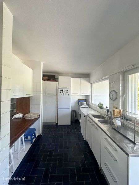 Vivenda com 5 quartos e 4 casas de banho - Grande imagem: 4/12