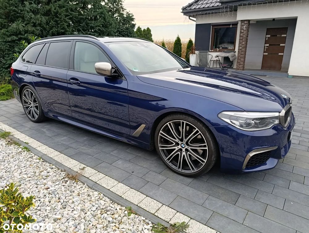 BMW Seria 5 M550d xDrive Touring - 8