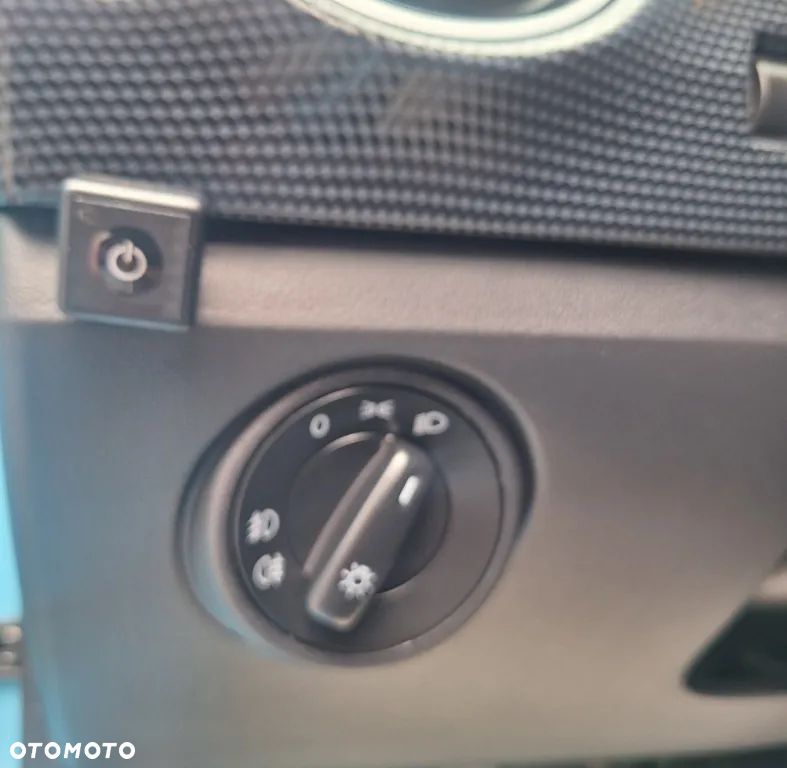 Volkswagen up! black style - 19
