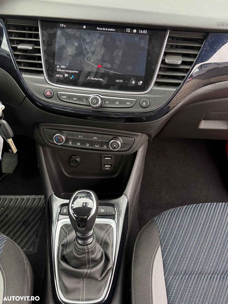 Opel Crossland X 1.2 Start/Stop 120 years - 19