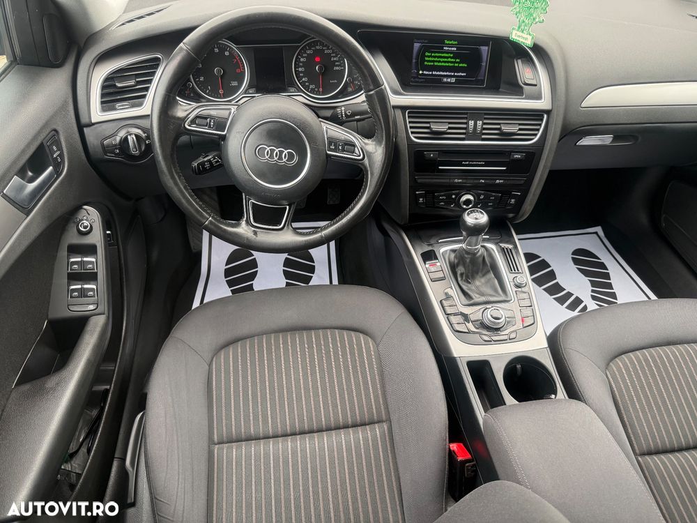Audi A4 1.8 TFSI Attraction - 8