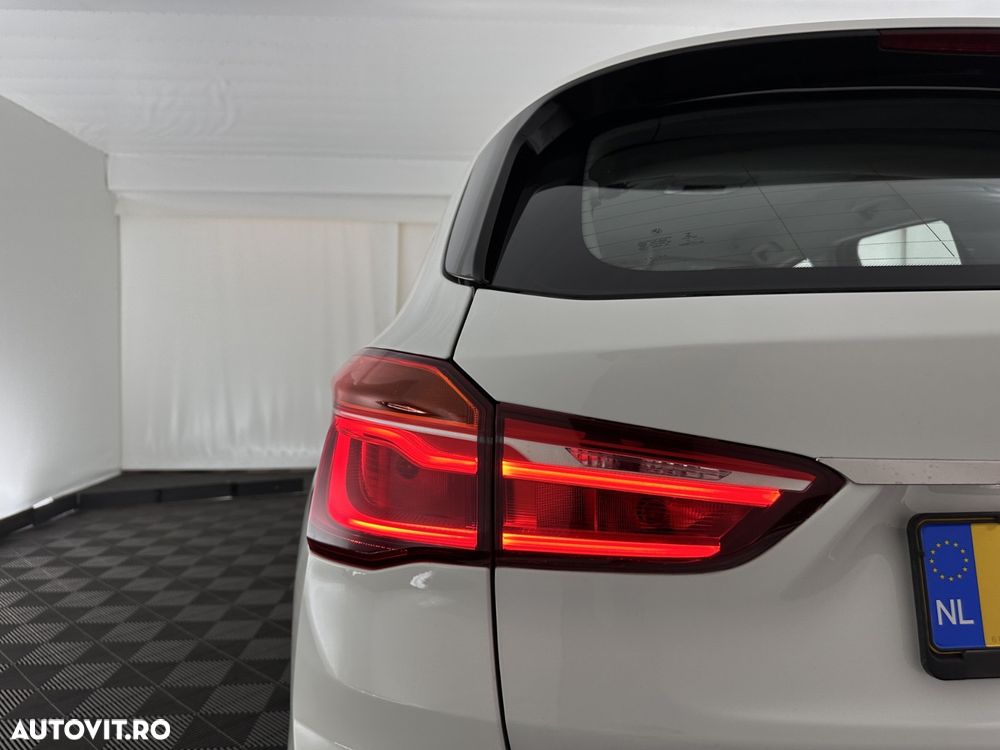 BMW X1 sDrive16d Sport Line - 21