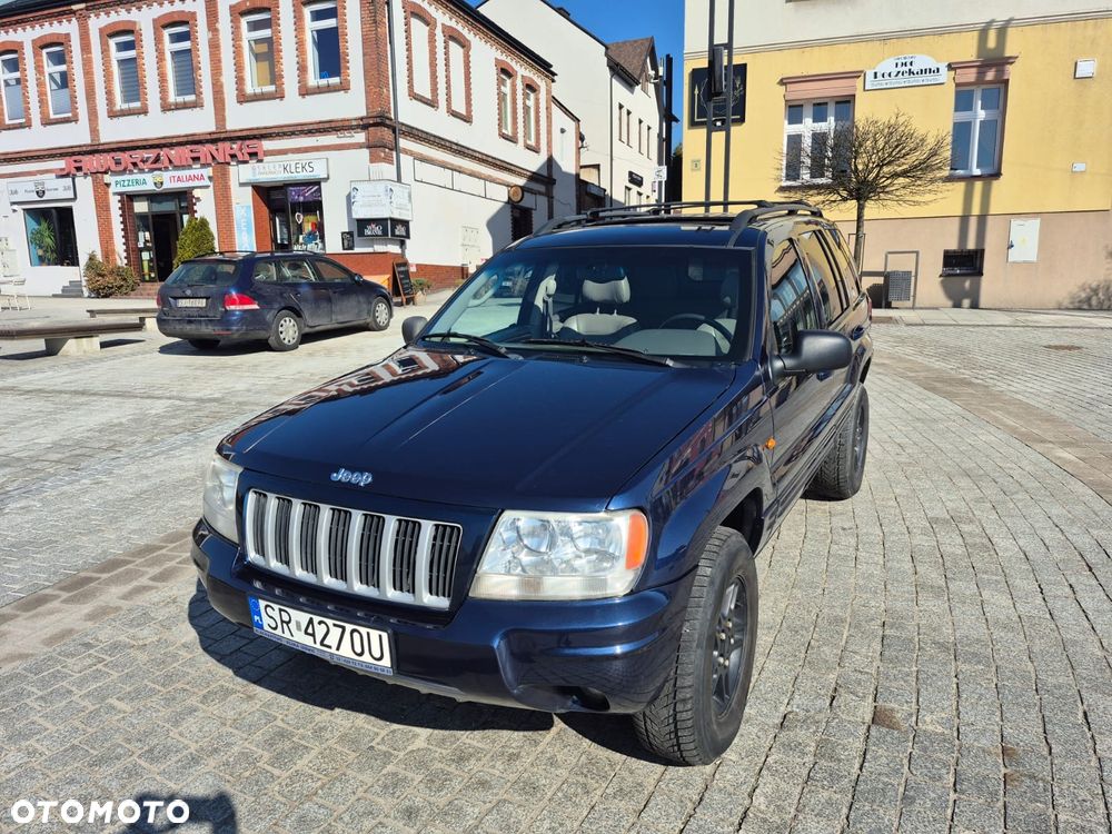 Jeep Grand Cherokee - 15