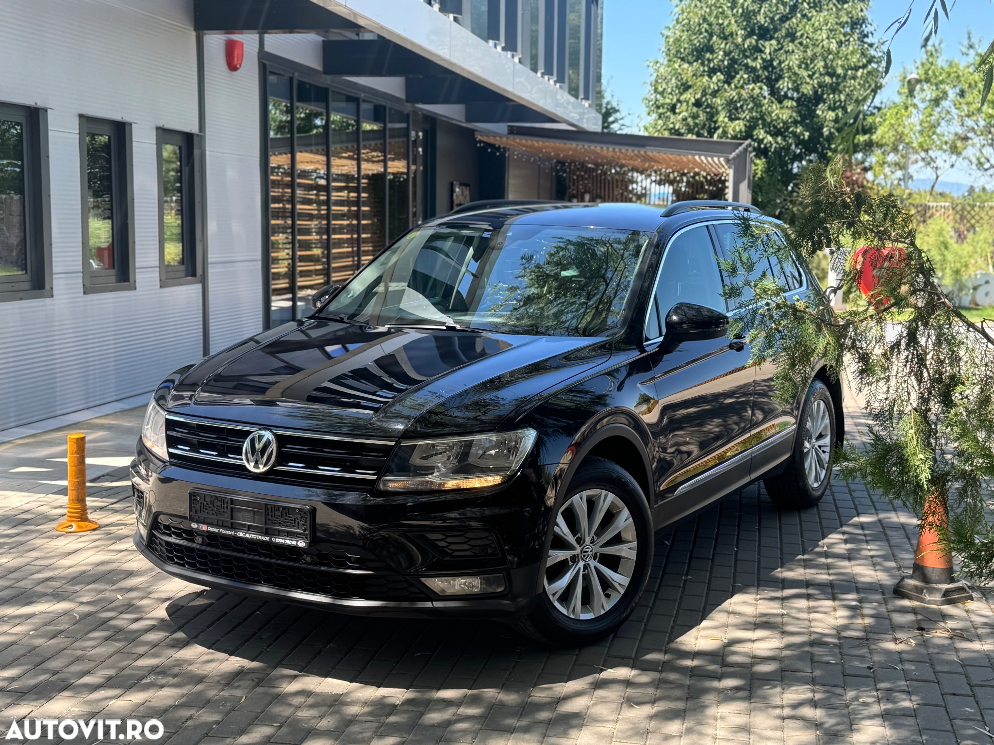 Volkswagen Tiguan 2.0 TDI DPF DSG Comfortline - 13