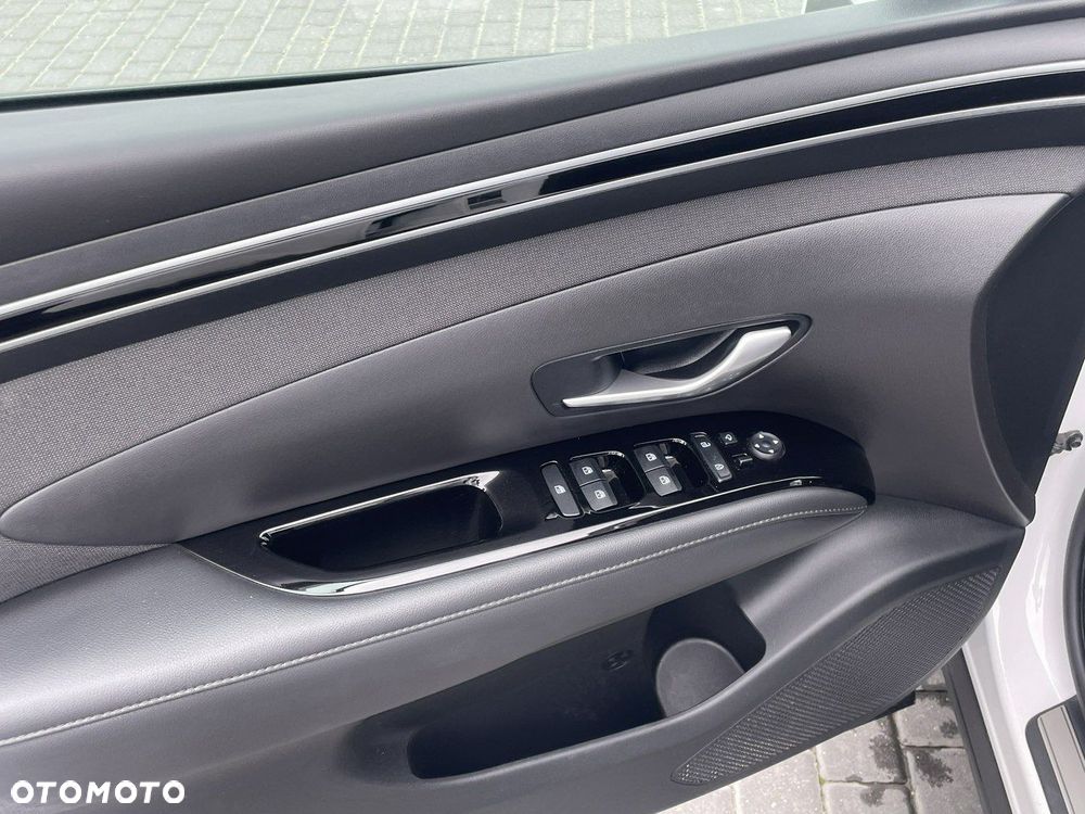 Hyundai Tucson 1.6 T-GDi Executive 2WD - 11