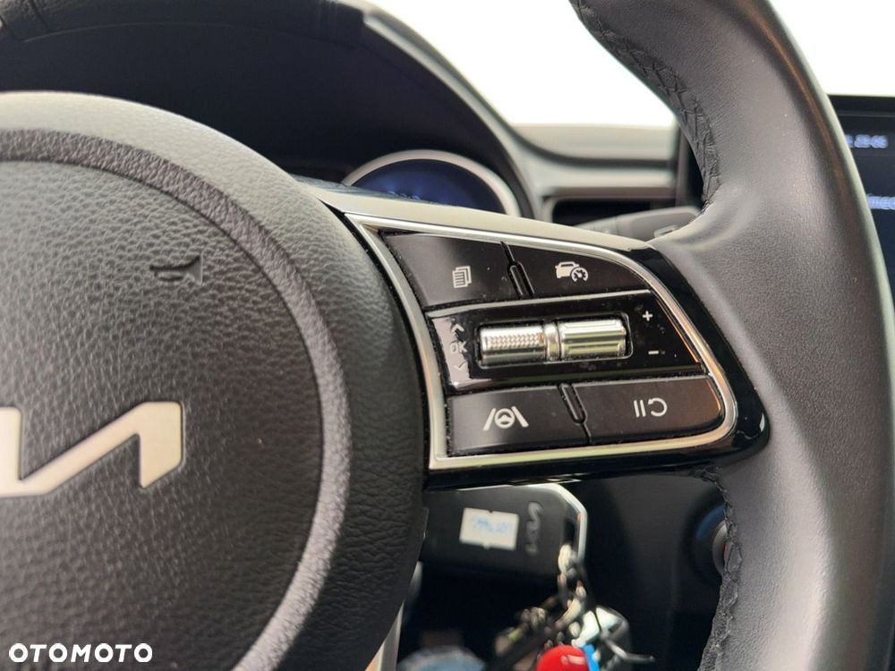Kia Ceed - 22