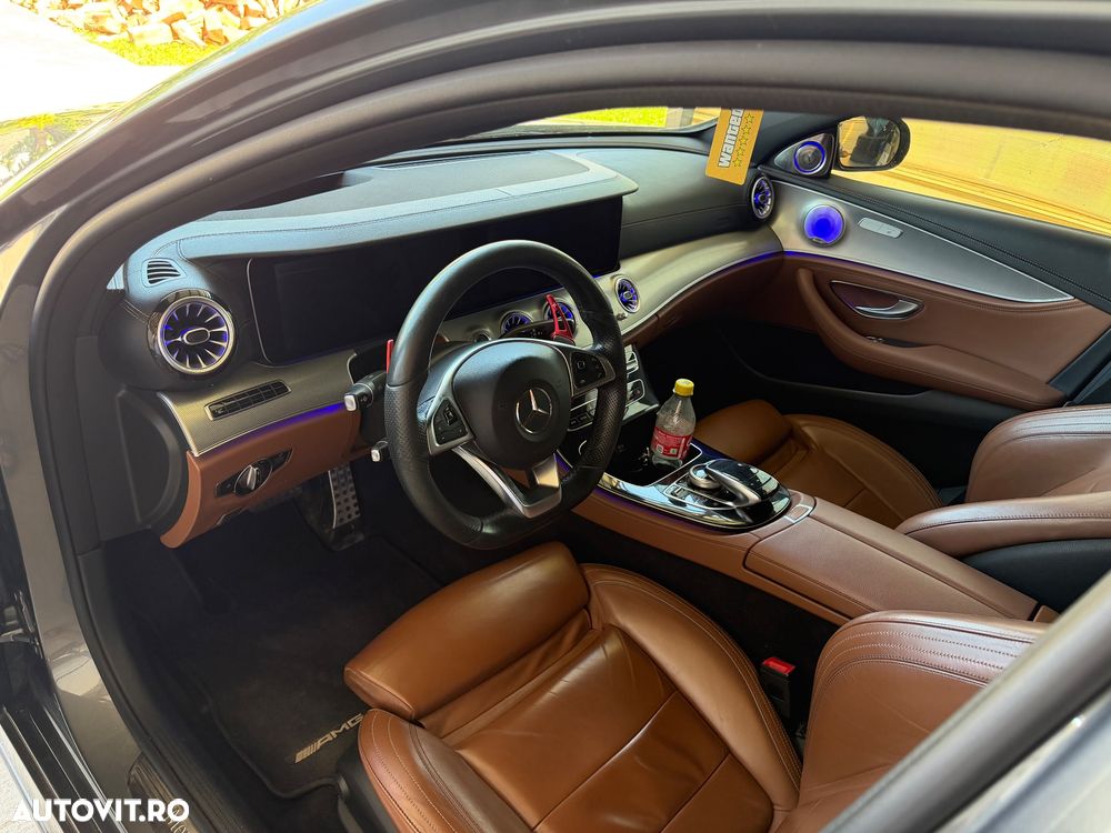Mercedes-Benz E 220 d 4MATIC Aut. - 10