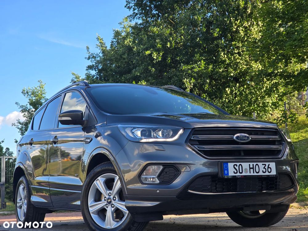 Ford Kuga 2.0 TDCi 4x4 ST-Line - 39