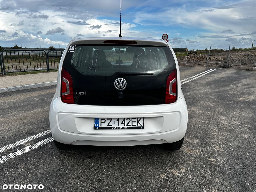 Volkswagen up! - 9
