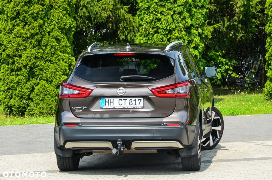 Nissan Qashqai 1.3 DIG-T SHIRO - 17