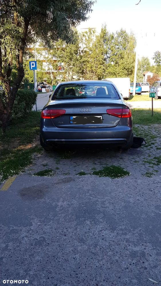 Audi A4 2012 photo 4