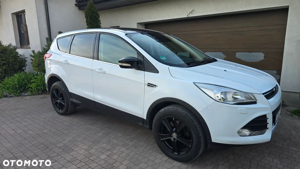 Ford Kuga - 12