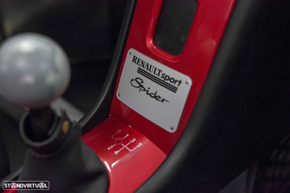 Renault Spider com Pára-Brisas 2.0 - 17