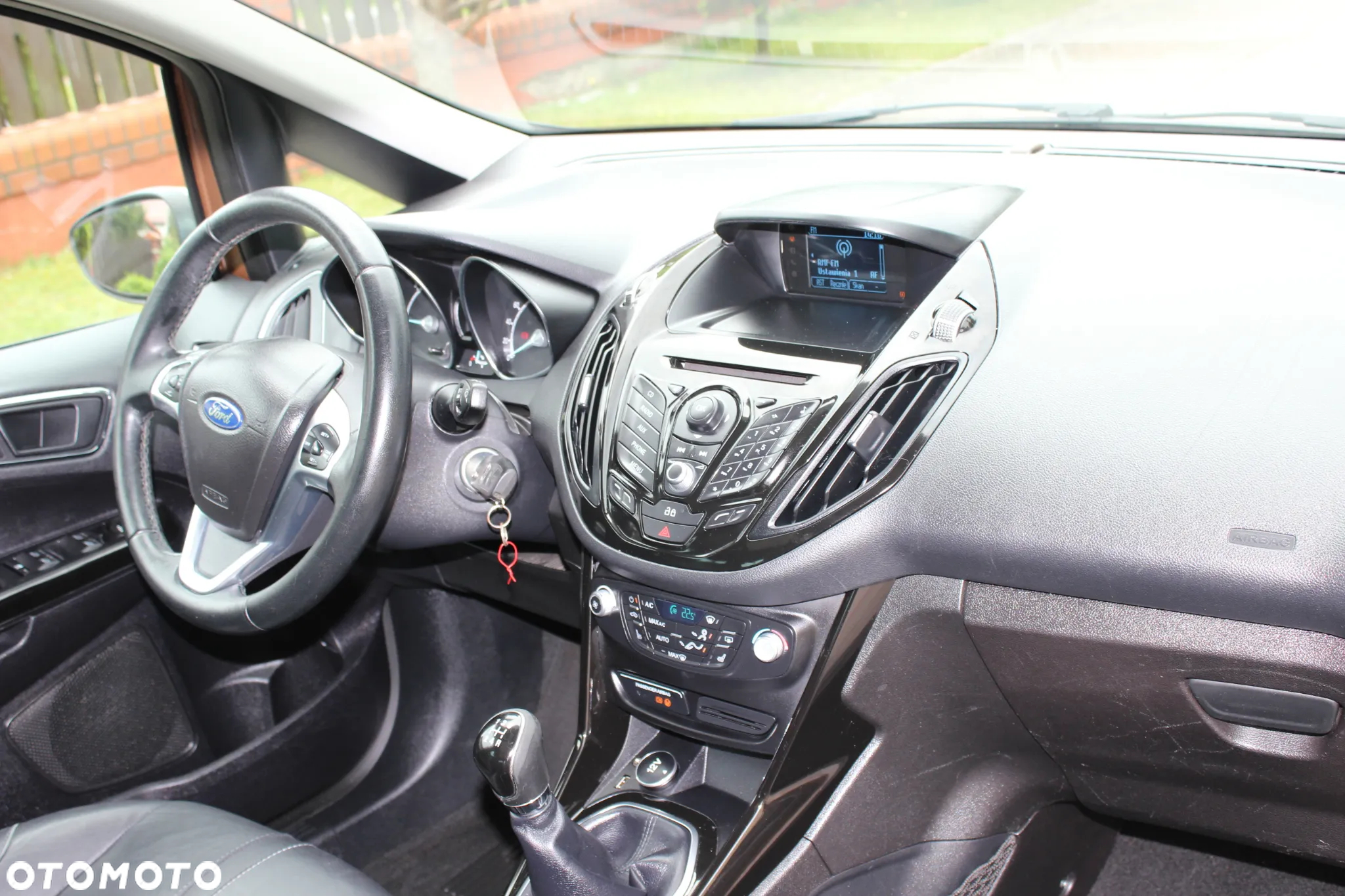 Ford B-MAX 1.6 TDCi Titanium X - 10