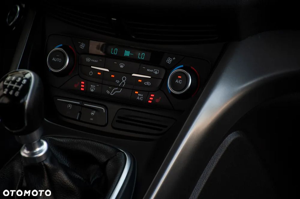 Ford Kuga 1.5 EcoBoost FWD Titanium ASS GPF - 21