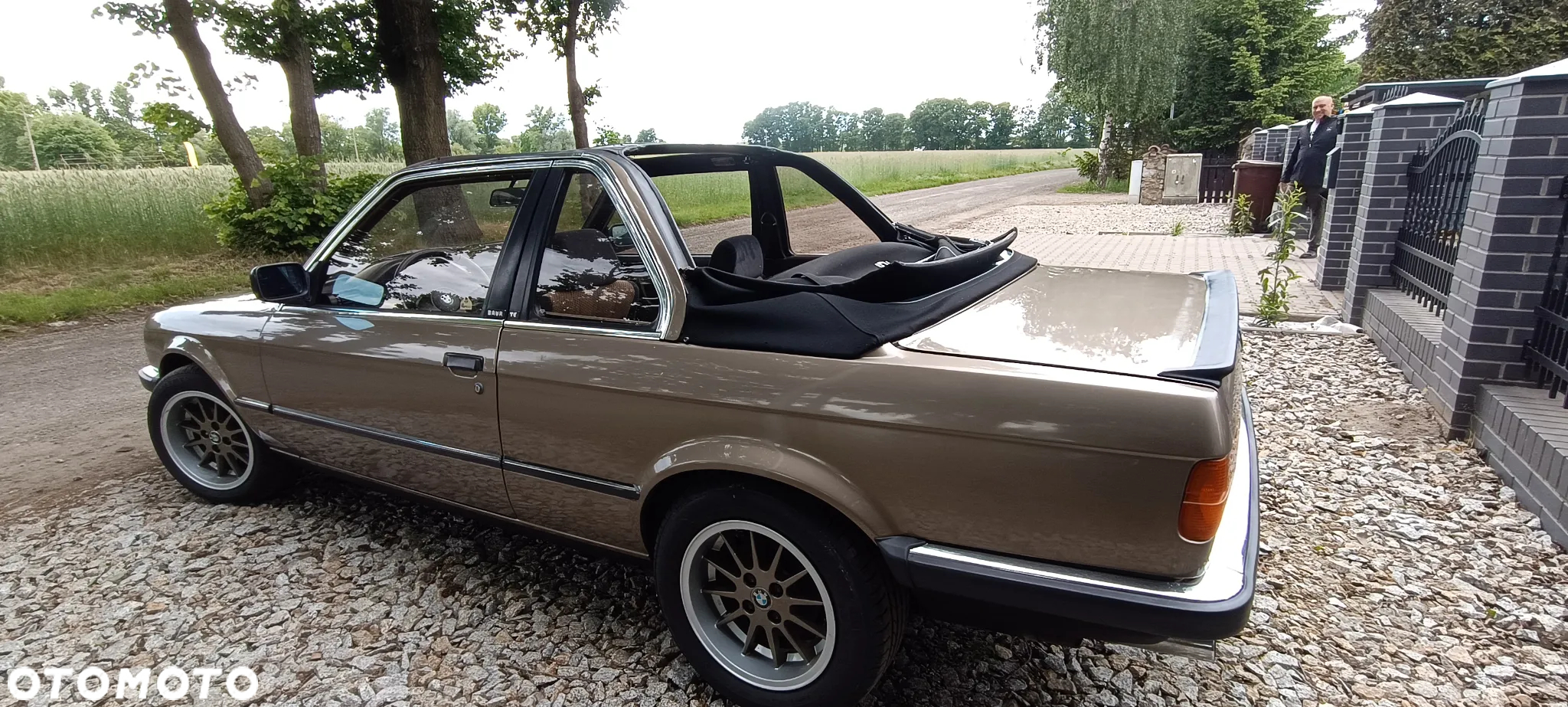 BMW Seria 3 318i - 11