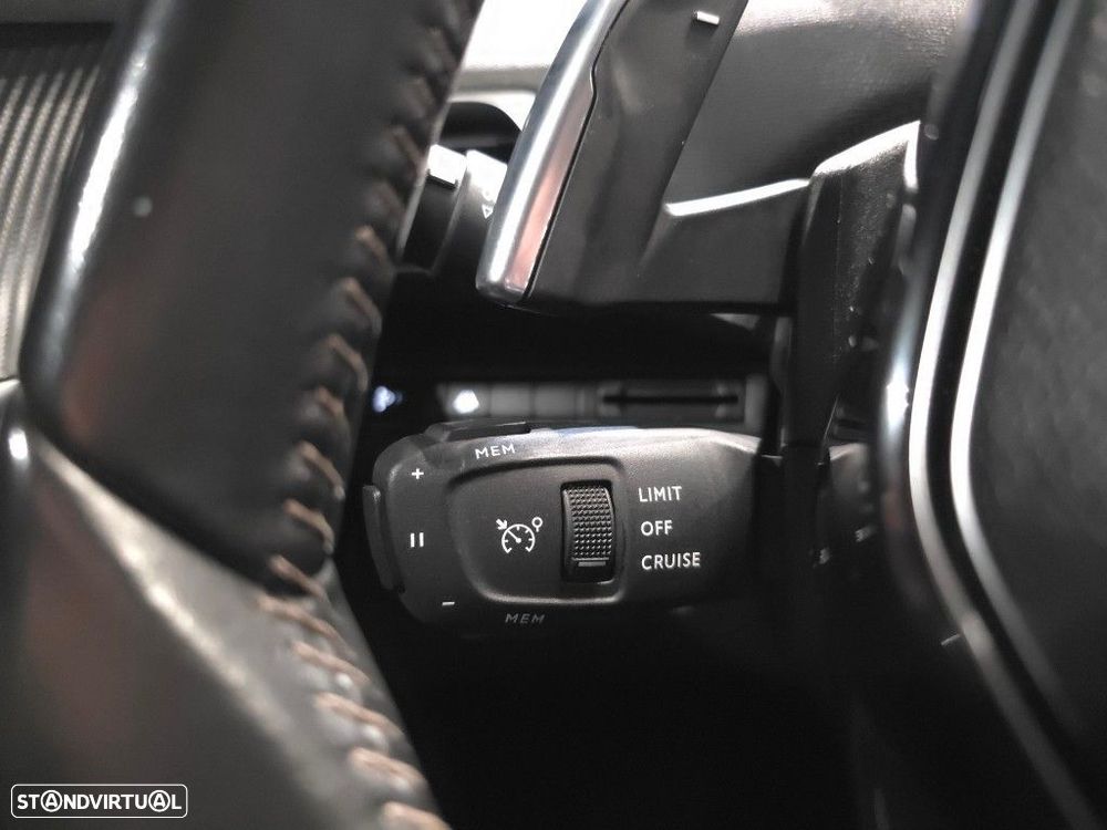 Peugeot 3008 BlueHDi 130 Stop & Start EAT8 Active Pack - 28