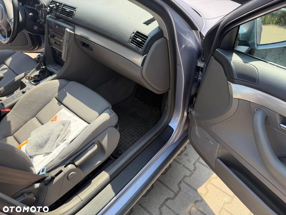 Audi A4 Avant 1.9 TDI - 4