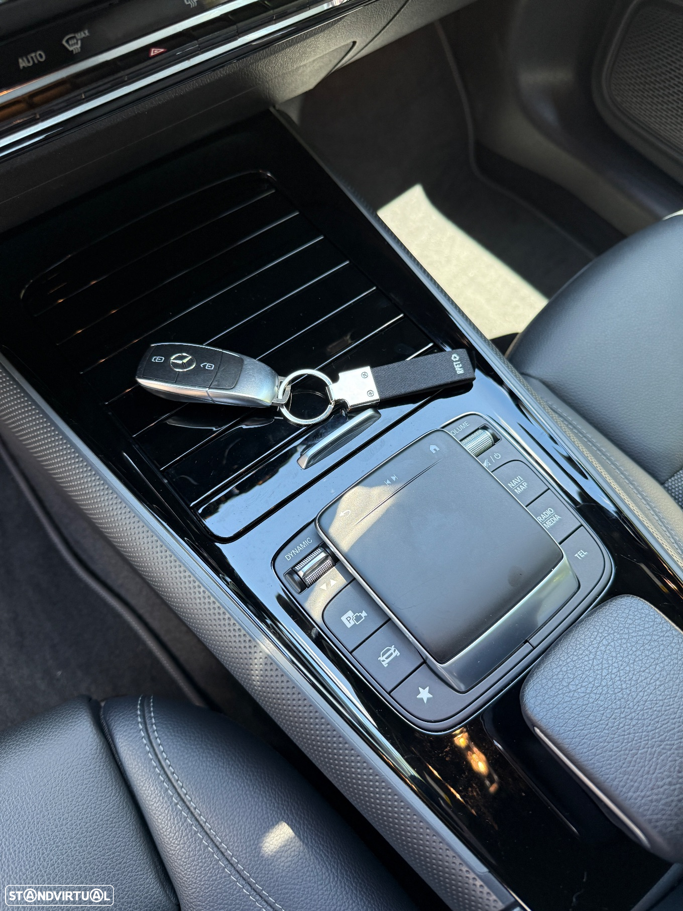 Mercedes-Benz B 250 e Style Plus - 23