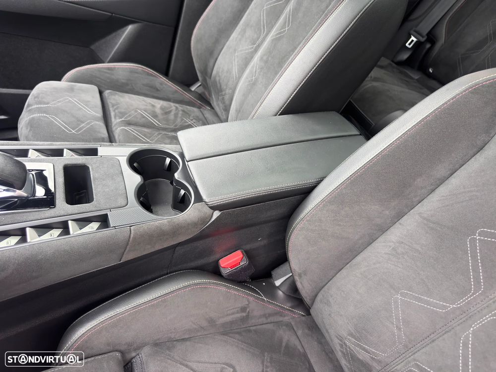 DS DS7 4x4 300 Performance Line - 41