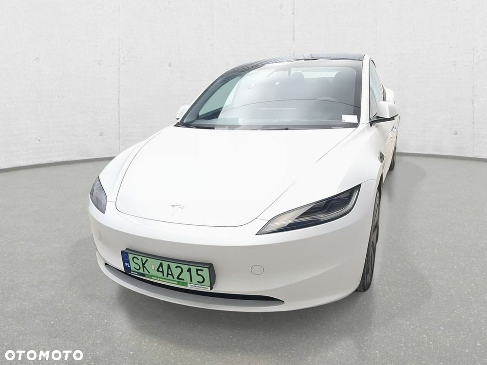 Tesla Model 3 - 2