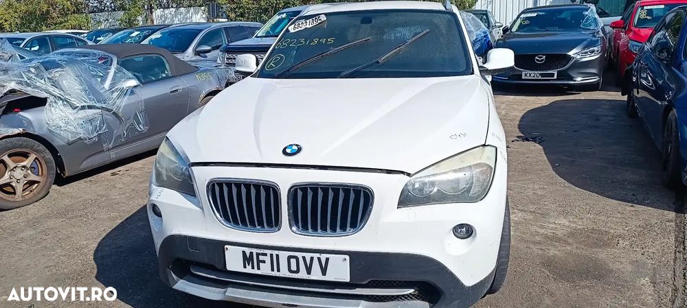 Dezmembrari / Dezmembrez BMW X1 (F48) 2.0 N47D20U0 cutie viteze manuală cod culoare ALPINWEISS III (300) - 2