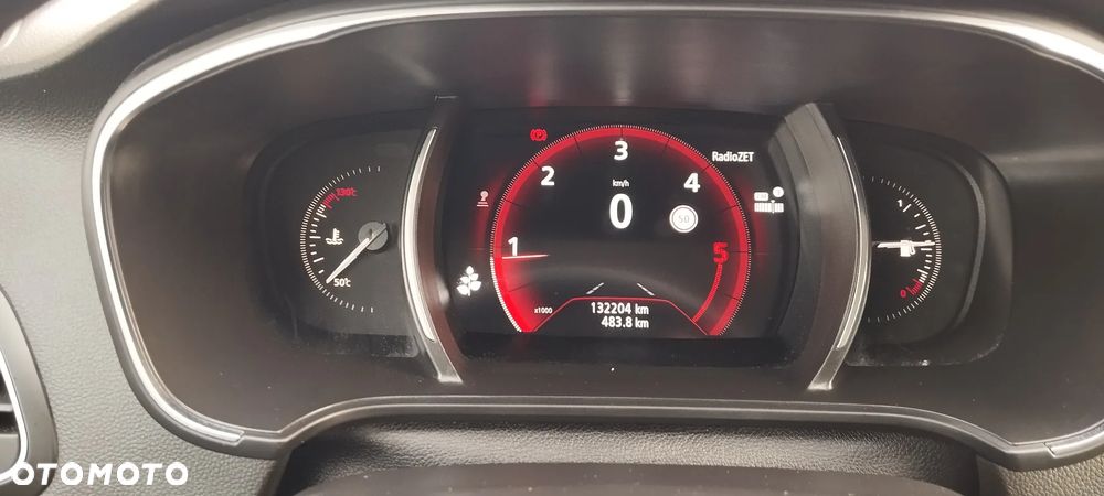 Renault Megane 1.5 Blue dCi Intens - 9