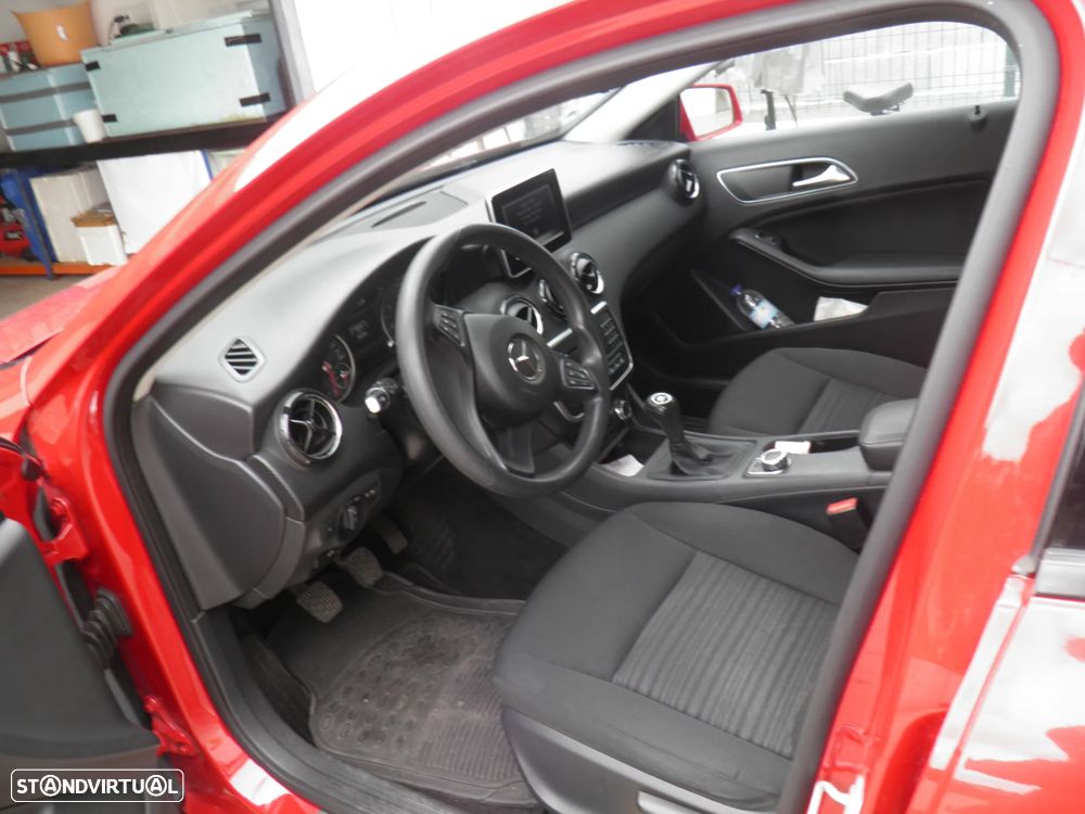 Mercedes-Benz A 160 CDI - 4