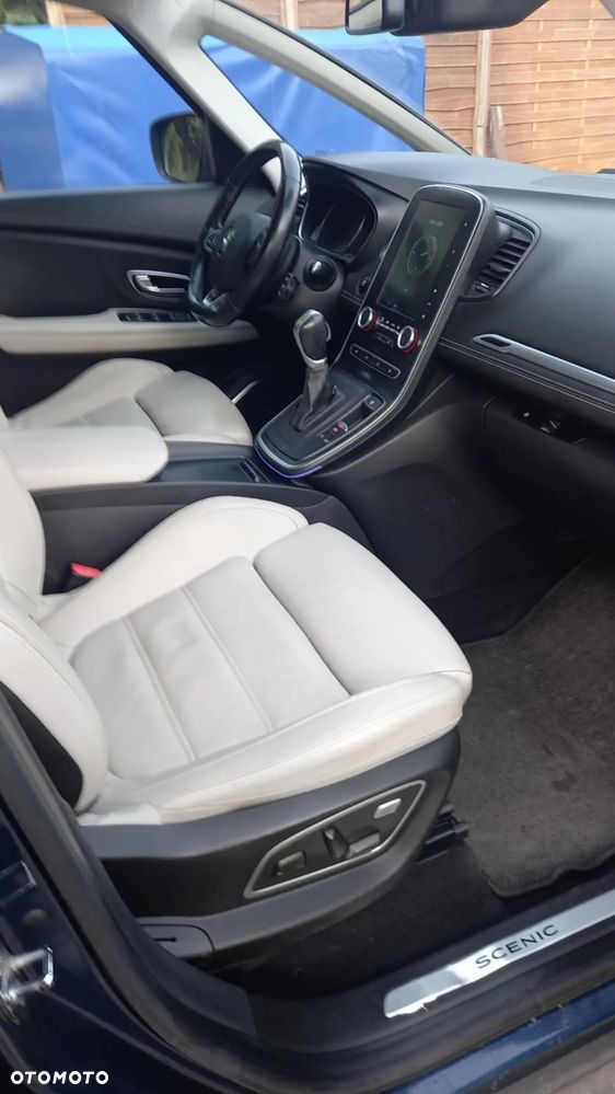 Renault Scenic 1.6 dCi Bose EDC - 12