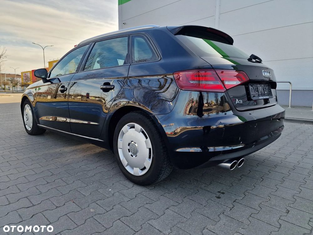 Audi A3 Sportback 1.4 TFSI Attraction - 6