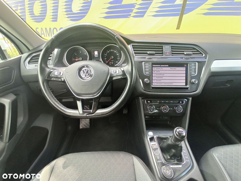 Volkswagen Tiguan - 21