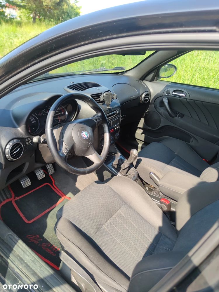 Alfa Romeo 147 1.6 Twin Spark Impression - 11