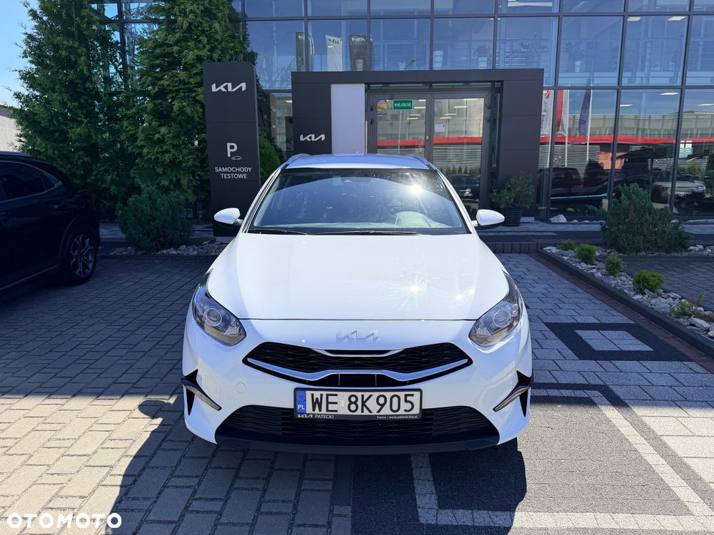 Kia Ceed 1.5 T-GDI M - 3