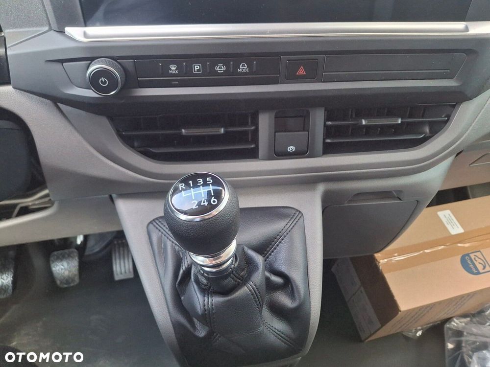 Volkswagen Transporter - 26