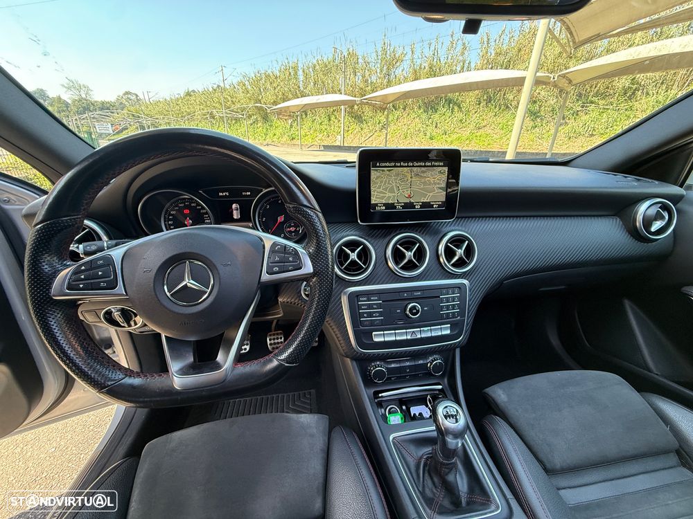 Mercedes-Benz A 180 d AMG Line - 19